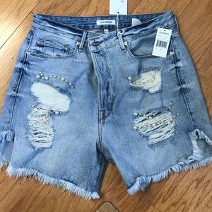 Good American Bombshell Shorts with Pearls